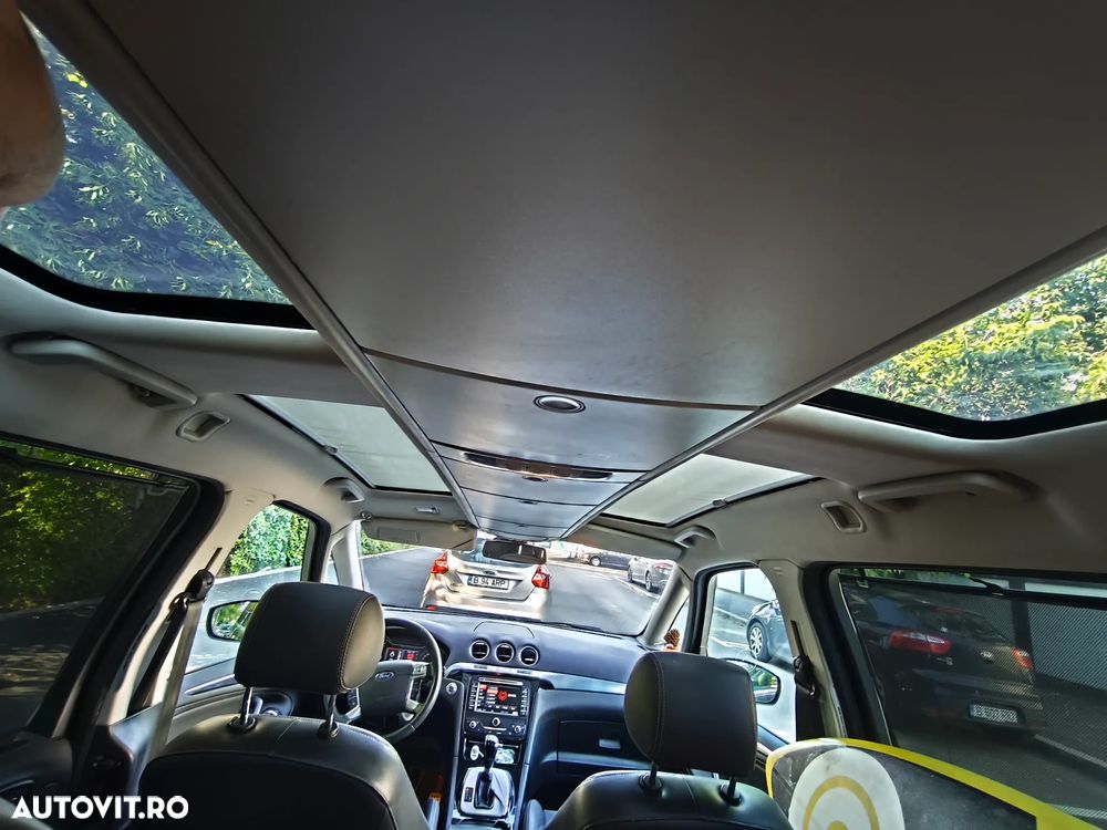 Ford Galaxy - 24