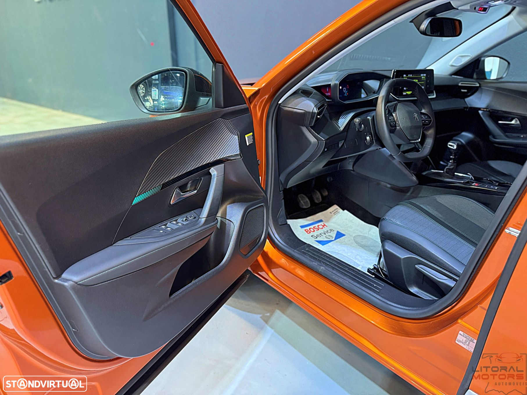 Peugeot 2008 1.2 PureTech Allure Pack - 12