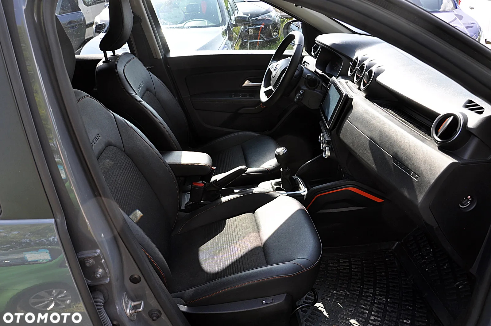 Dacia Duster 1.0 TCe Prestige - 24
