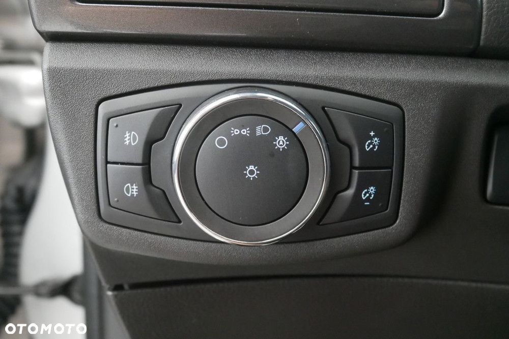 Ford Mondeo 2.0 EcoBlue Titanium - 26