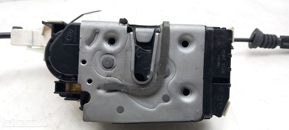 Fechadura / fecho porta frente direito MERCEDES-BENZ Classe C Carrinha (S204) - 3