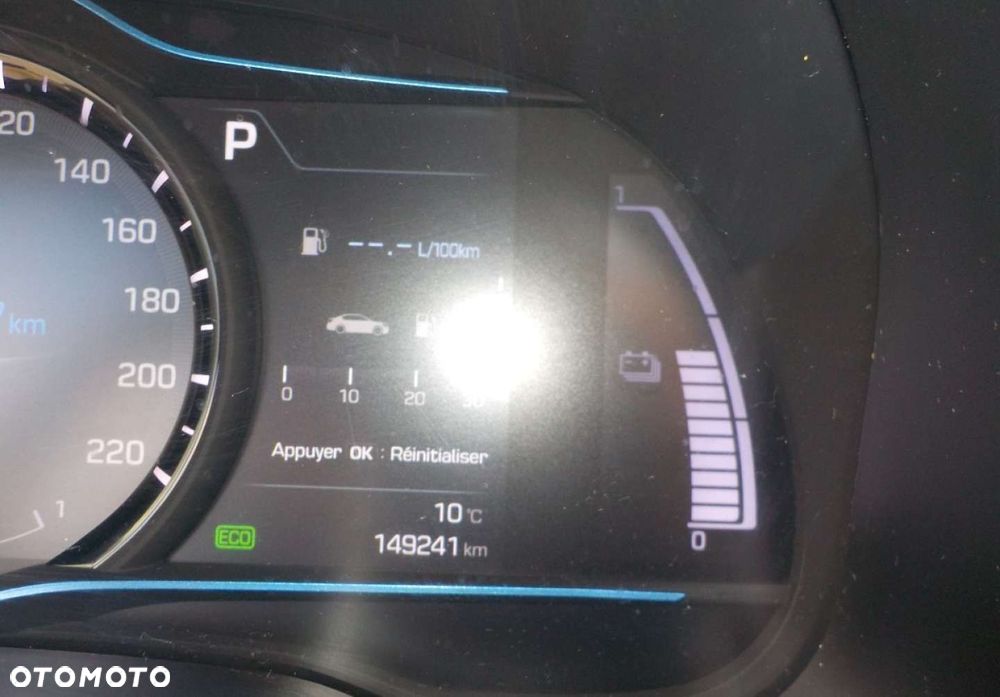 Hyundai IONIQ - 38