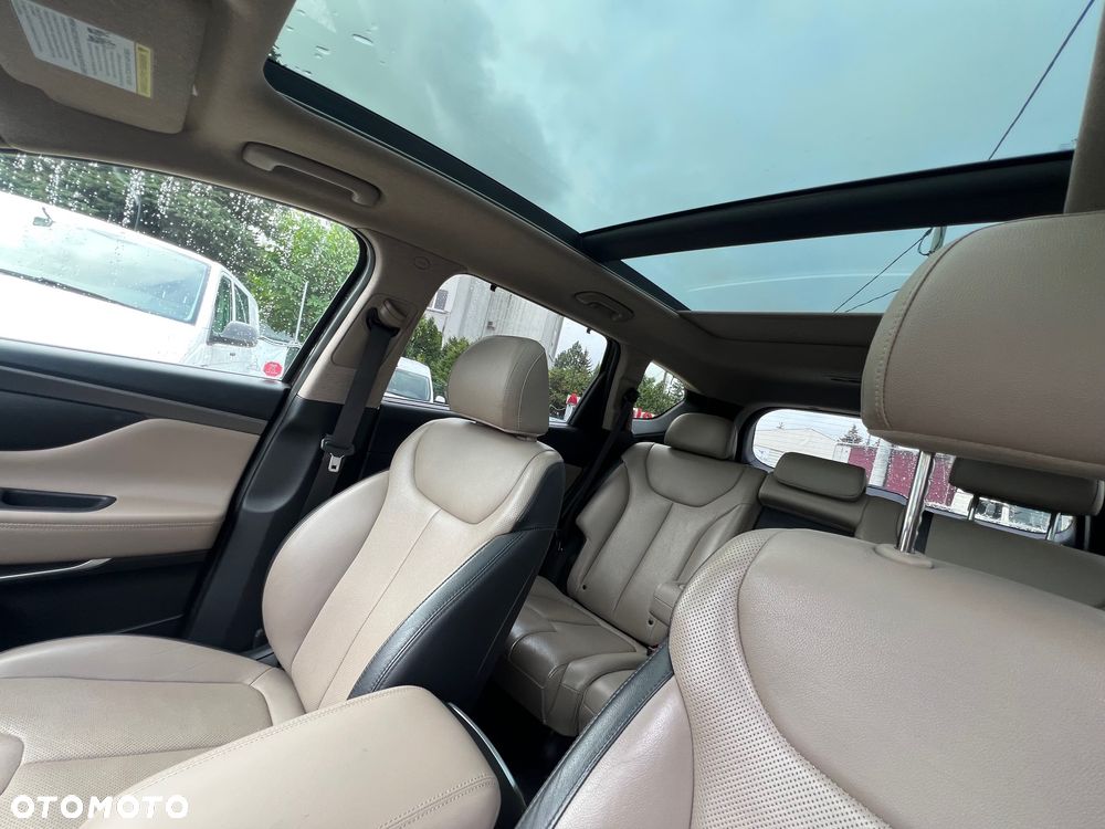 Hyundai Santa Fe 2.4 GDI 4WD SEVEN Premium - 8