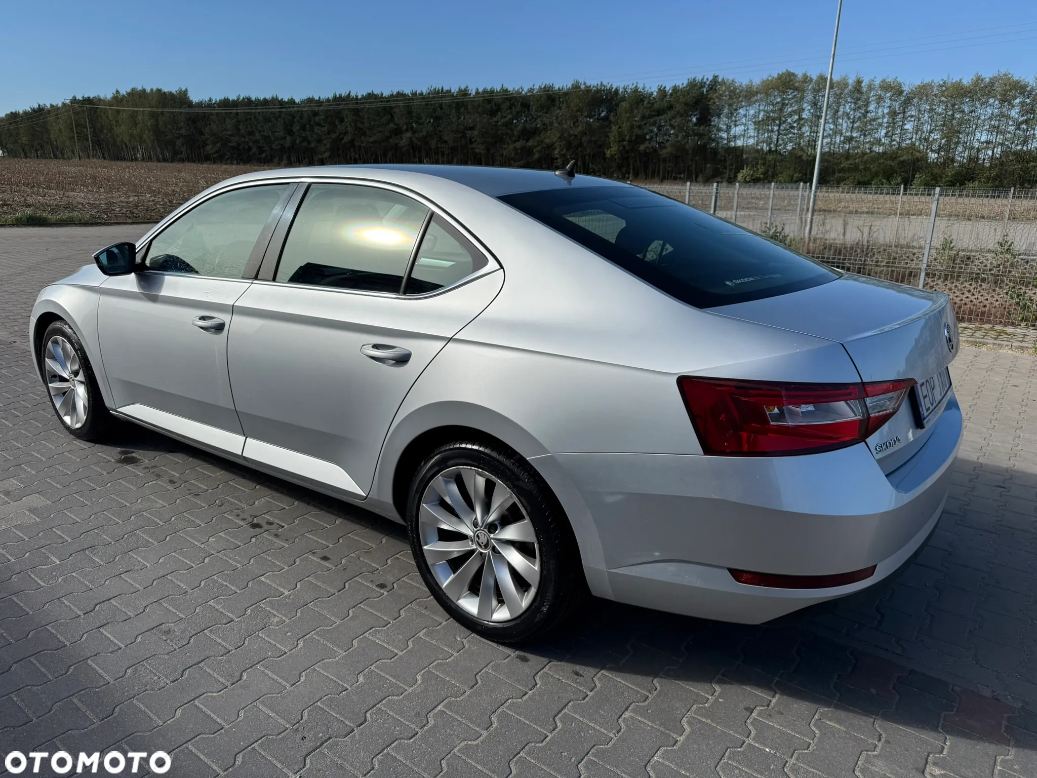 Skoda Superb 2.0 TDI Style - 12