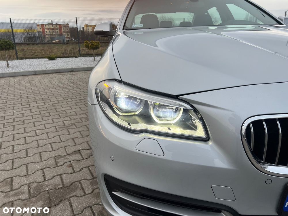 BMW Seria 5 520d - 14