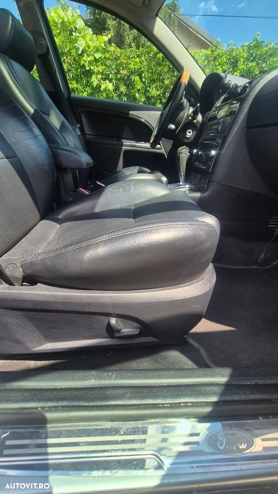 Ford Mondeo 2.0 TDCI Aut. Ghia X - 12