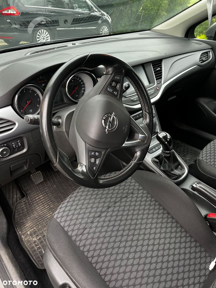 Opel Astra V 1.4 T Enjoy - 11