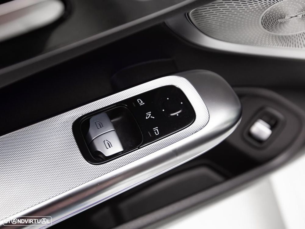 Mercedes-Benz CLE 200 - 13