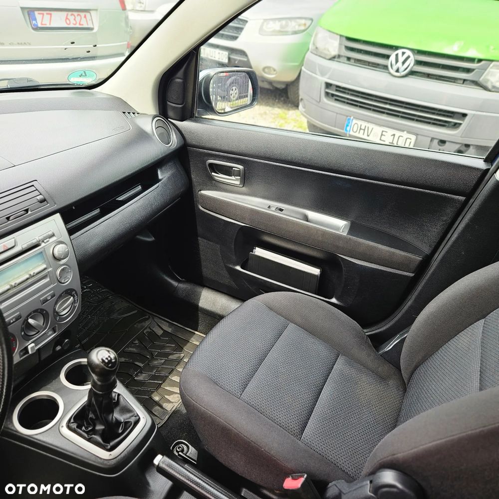 Mazda 2 - 12