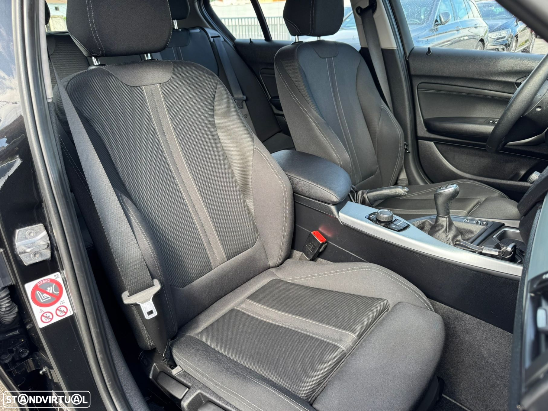 BMW 116 d Line Sport - 16