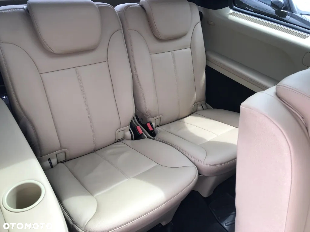 Mercedes-Benz GL 350 CDI BlueEff - 33