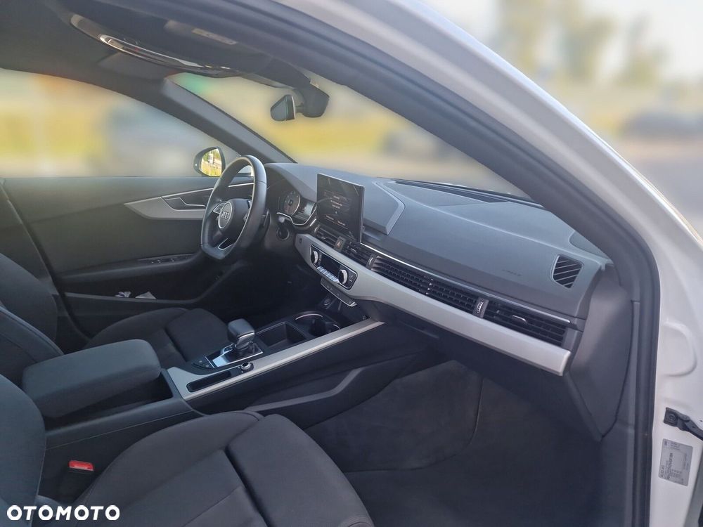 Audi A4 Limousine 35 TFSI mHEV Advanced S tronic - 20