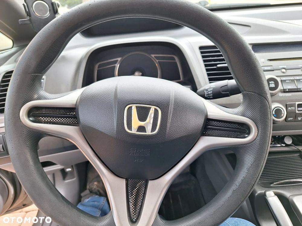 Honda Civic 1.8 Comfort - 16