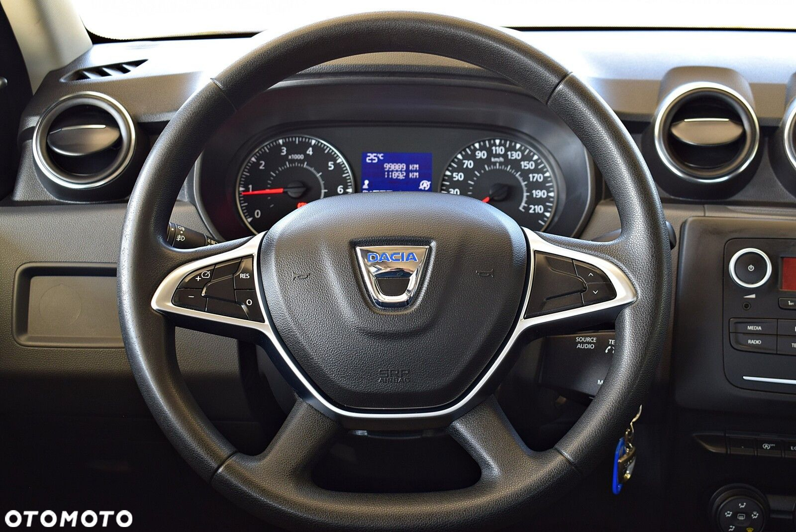 Dacia Duster 1.3 TCe FAP Essential - 22