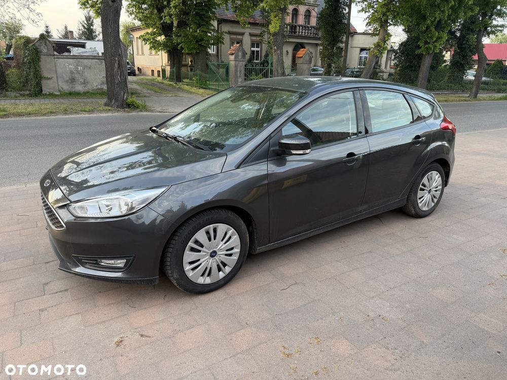 Ford Focus 1.0 EcoBoost Active - 3