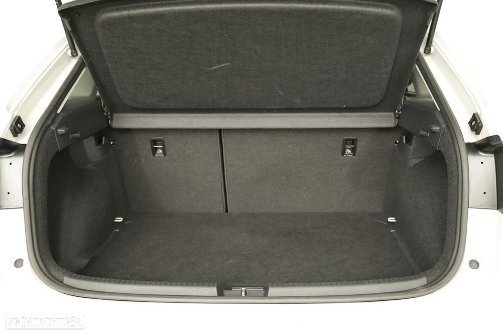 VW Taigo 1.0 TSI Urban - 20