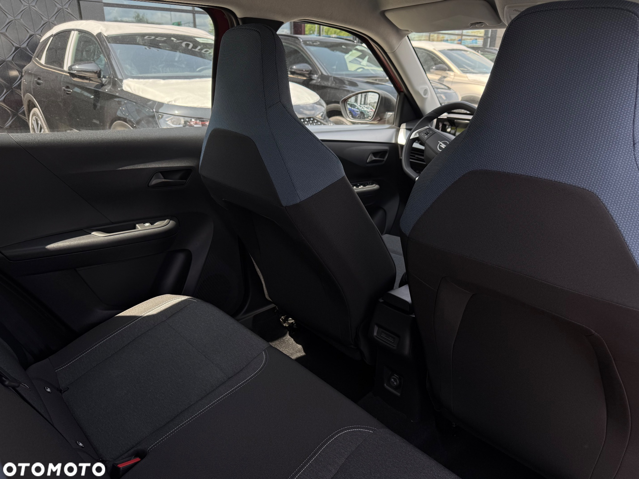 Opel Frontera 1.2 T mHEV Edition eDTC6 - 12