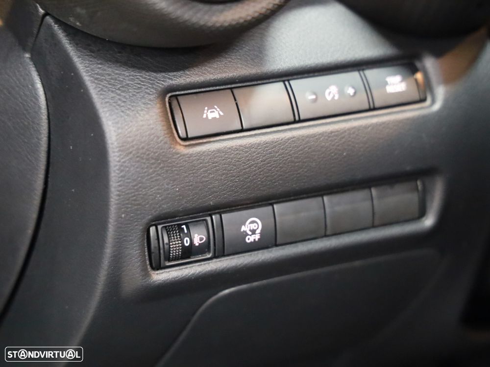 Nissan Juke 1.0 DIG-T N-Connecta DCT - 19