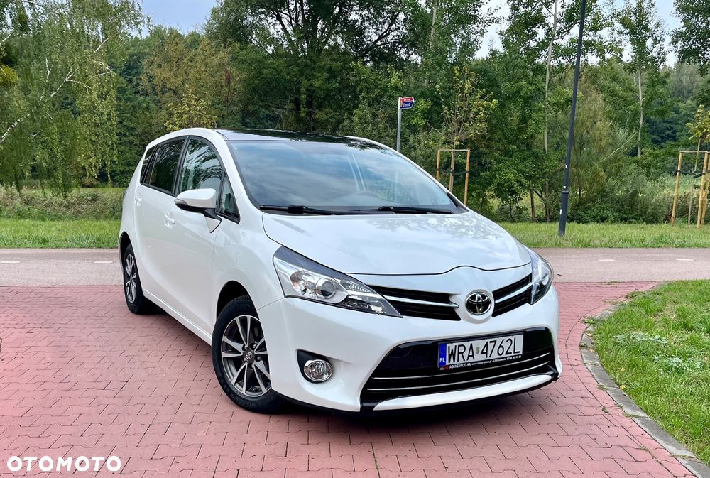 Toyota Verso 1.8 Prestige 7os MS - 8