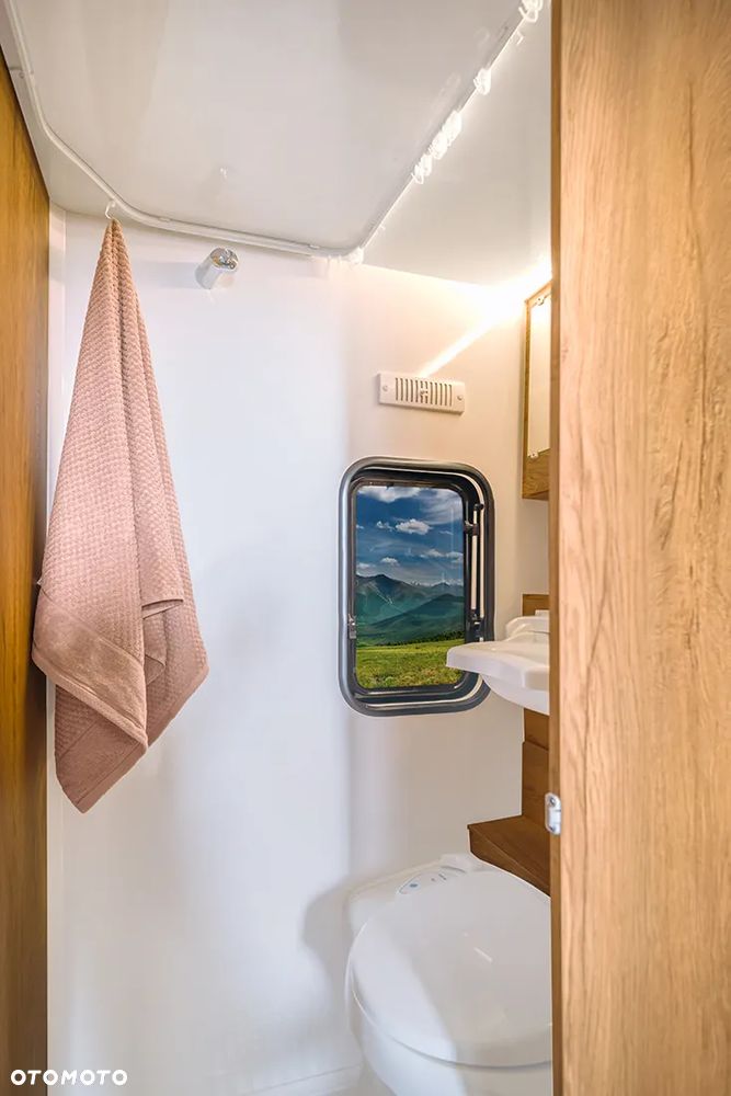 Niewiadów LAZUR przyczepa kempingowa NIEWIADÓWKA dla 4 osób z łazienką i WC 1000kg - 10