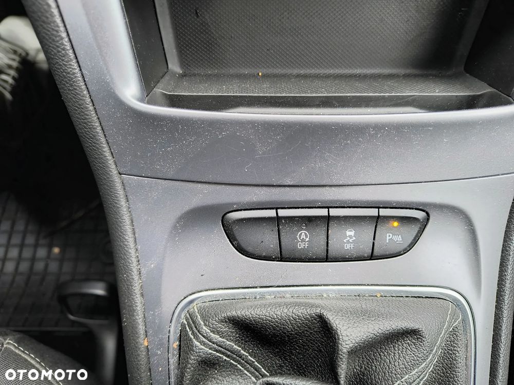 Opel Astra 1.5 CDTI Edition S&S - 23