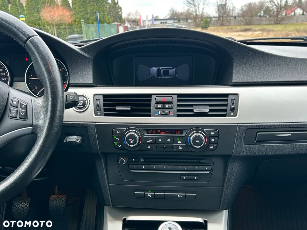 BMW Seria 3 316d Advantage - 28