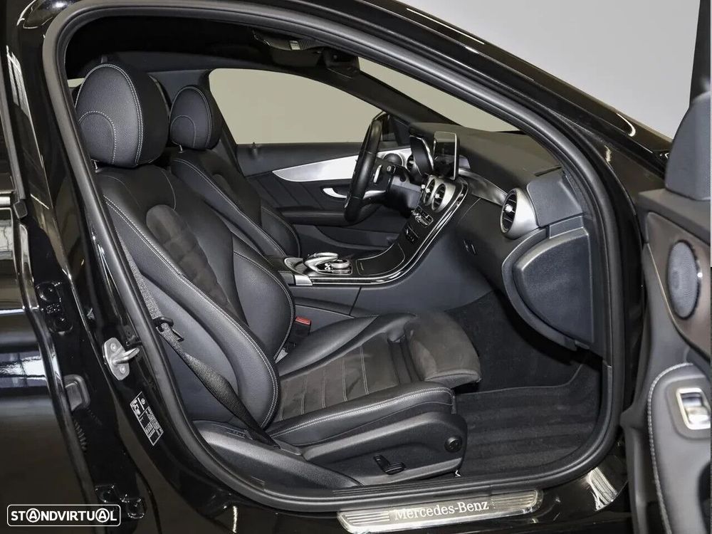 Mercedes-Benz C 300 de AMG Line - 3