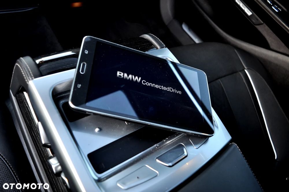 BMW Seria 7 - 29
