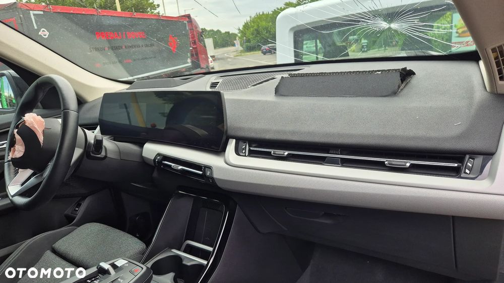 BMW iX1 eDrive20 - 13