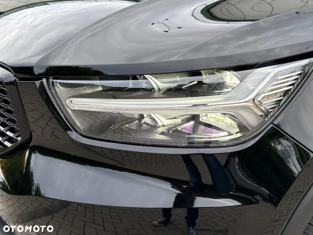 Volvo XC 40 T3 R-Design - 8