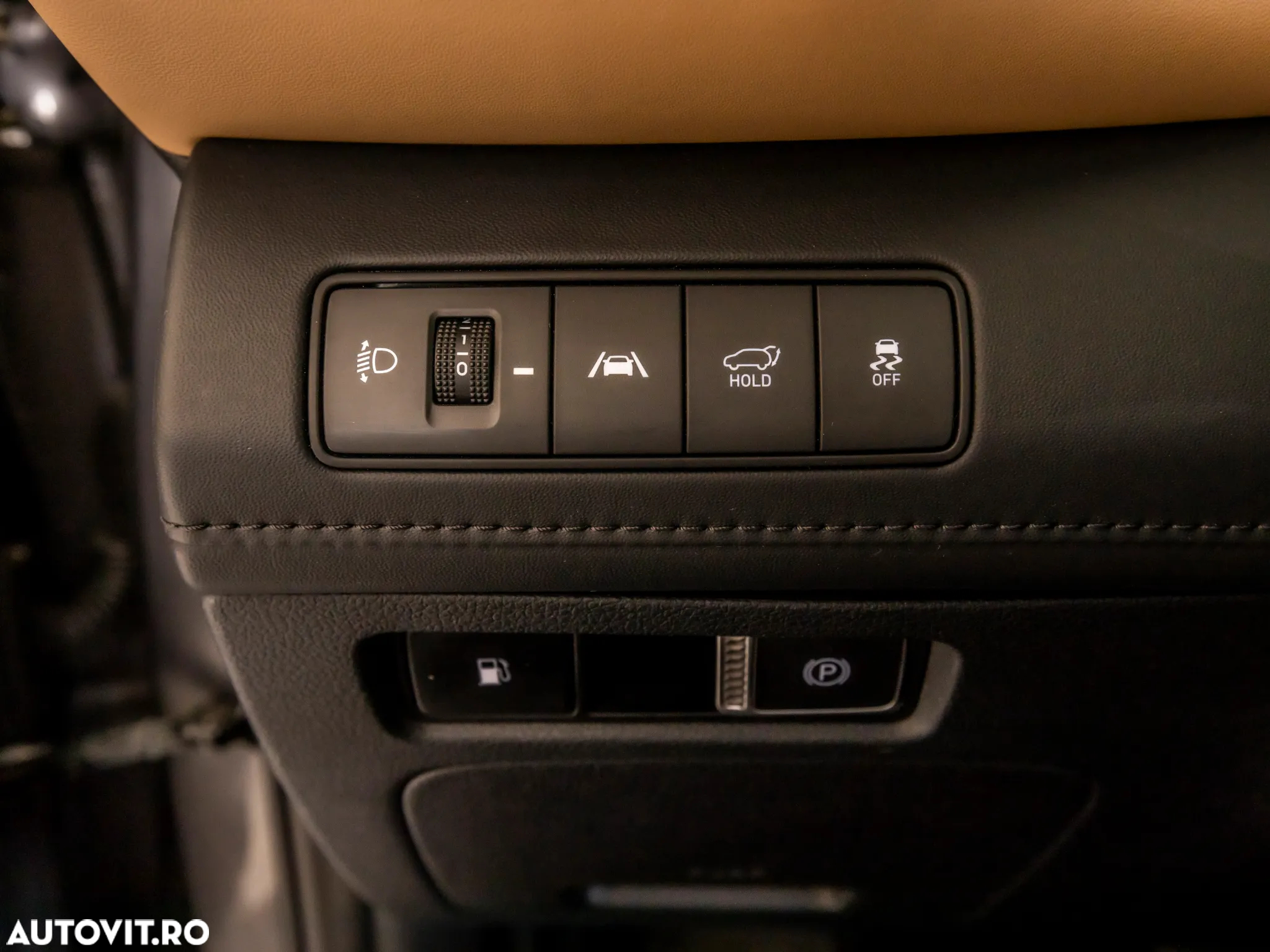 Hyundai Santa Fe 1.6 Plugin-Hybrid 4WD Signature - 24