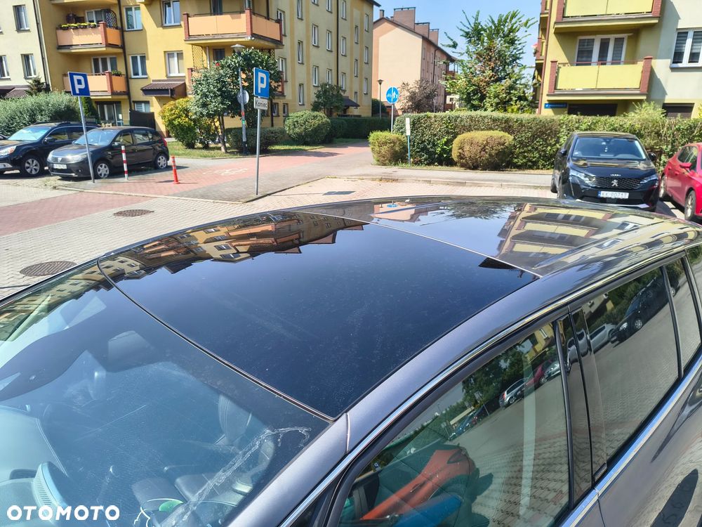 Renault Espace 1.6 dCi Energy Initiale Paris EDC 7os - 8