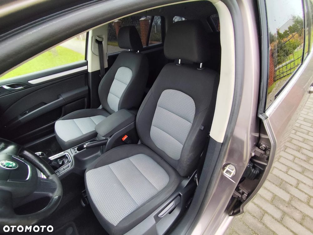 Skoda Superb 2.0 TDI Family - 22