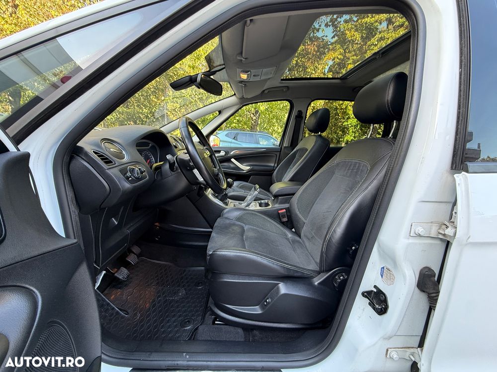 Ford S-Max 2.0 TDCi DPF Titanium - 5