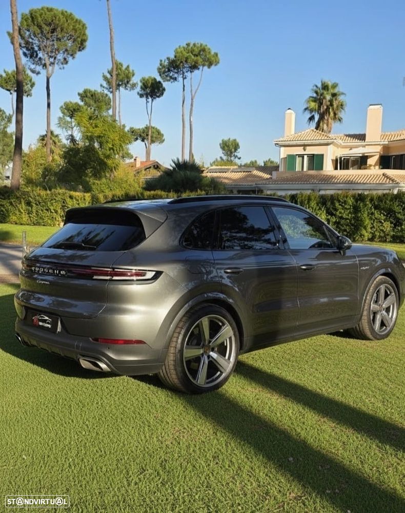 Porsche Cayenne E-Hybrid - 6