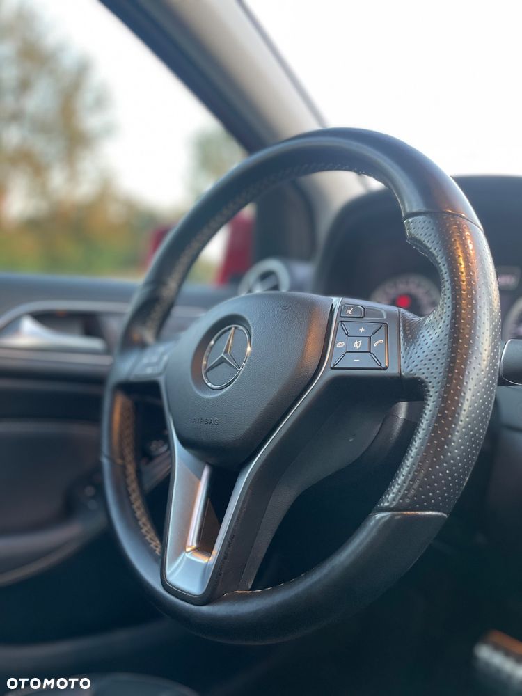 Mercedes-Benz Klasa B 200 CDI (BlueEFFICIENCY) 7G-DCT - 12
