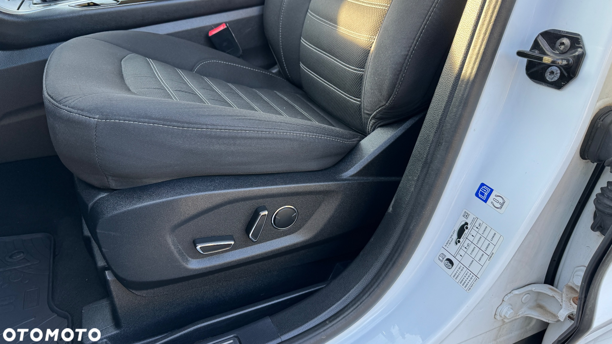 Ford Galaxy 2.0 TDCi Titanium PowerShift - 18