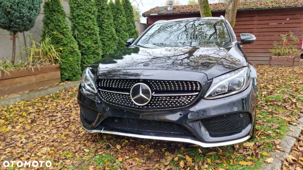 Mercedes-Benz Klasa C 450 AMG 4Matic 7G-TRONIC - 15