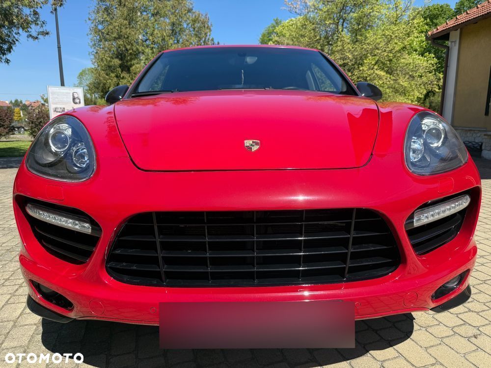 Porsche Cayenne GTS - 11