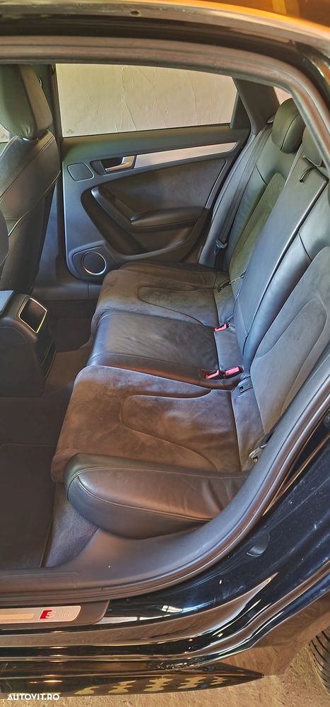 Audi A4 2.0 TFSI quattro - 13