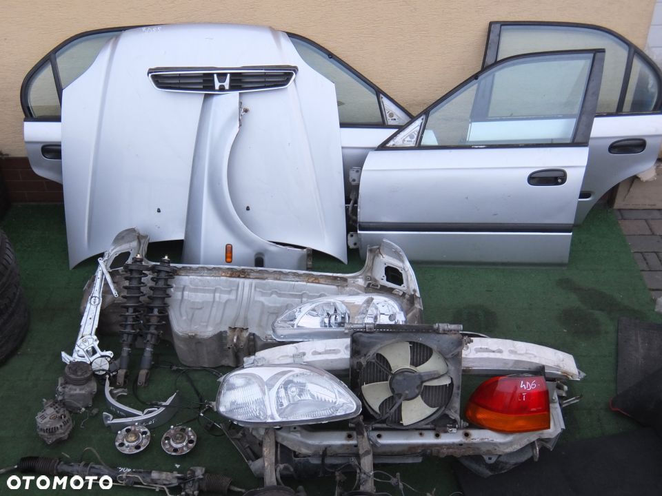 HONDA CIVIC VI SEDAN 4D 1996-00 MASKA POKRYWA SILN - 2