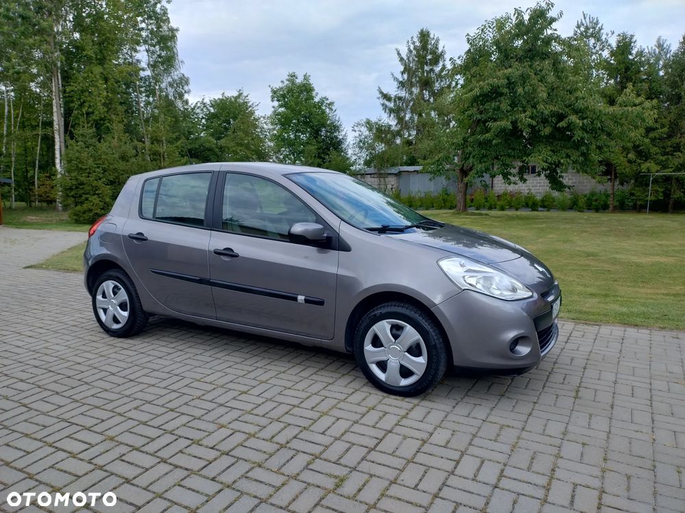 Renault Clio 1.2 16V 75 Dynamique - 5