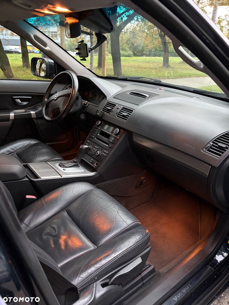Volvo XC 90 D5 AWD Executive - 21