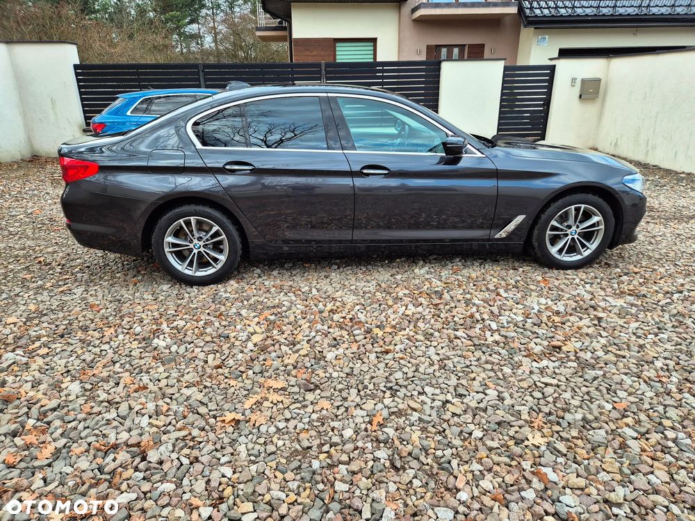 BMW Seria 5 520d xDrive Luxury Line - 6