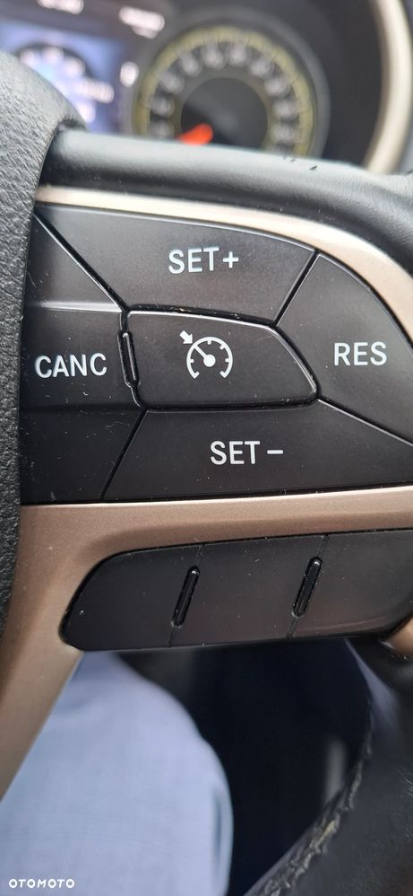 Jeep Cherokee 2.0 MJD Active Drive I Limited - 18