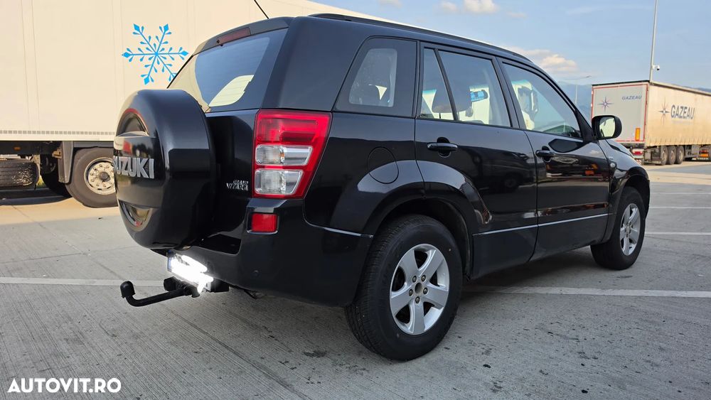 Suzuki Grand Vitara - 11