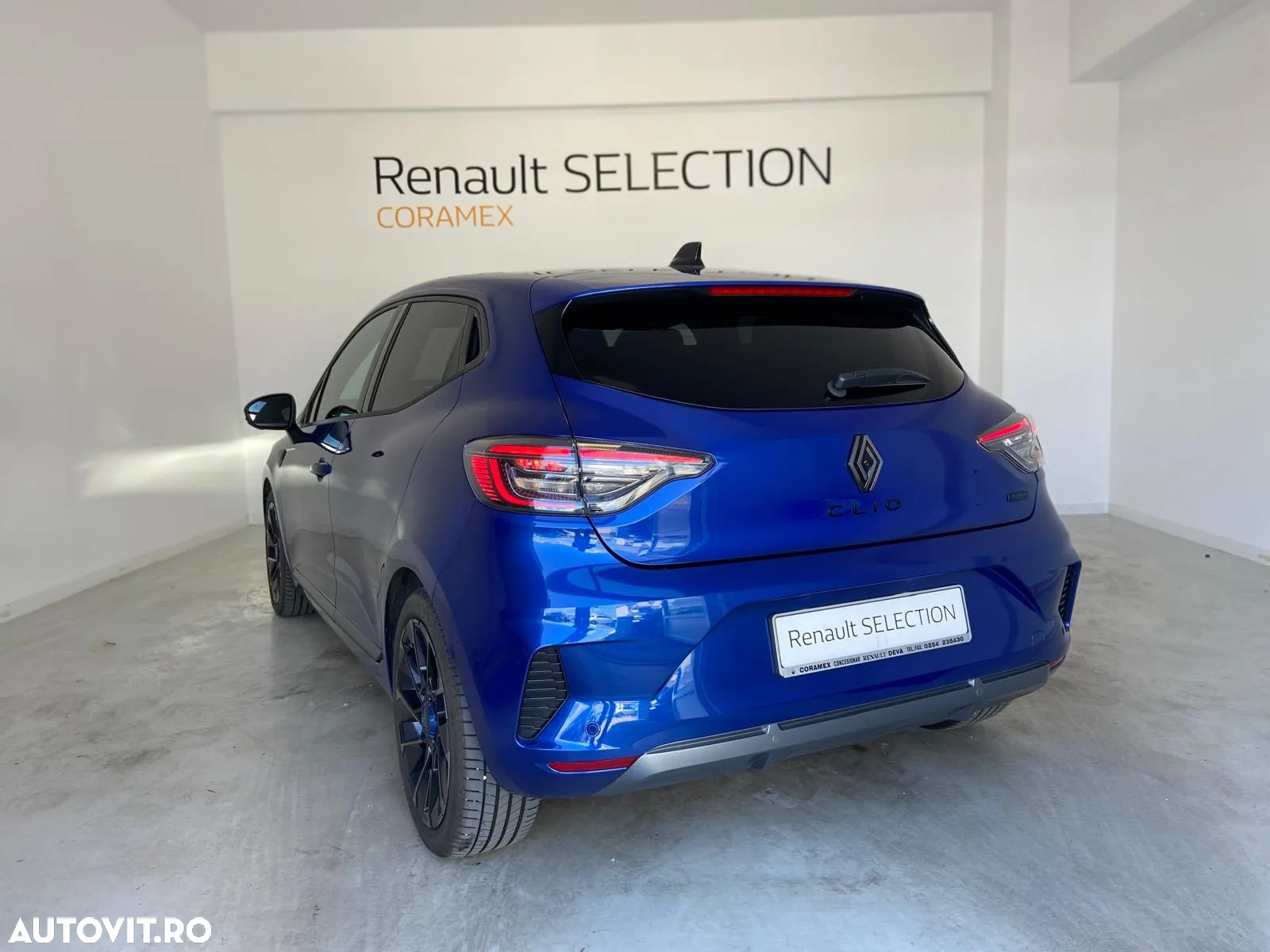Renault Clio V E-Tech 145 Esprit Alpine - 32