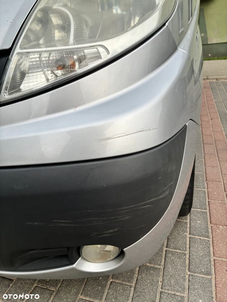 Opel Vivaro - 10