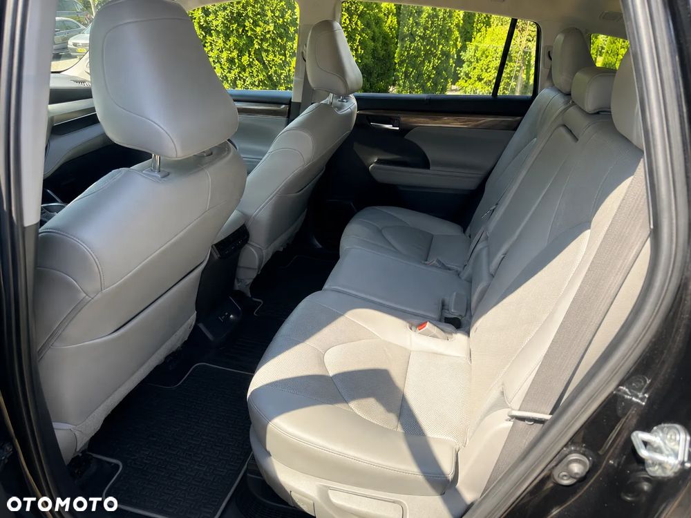 Toyota Highlander 2.5 Hybrid Prestige - 2