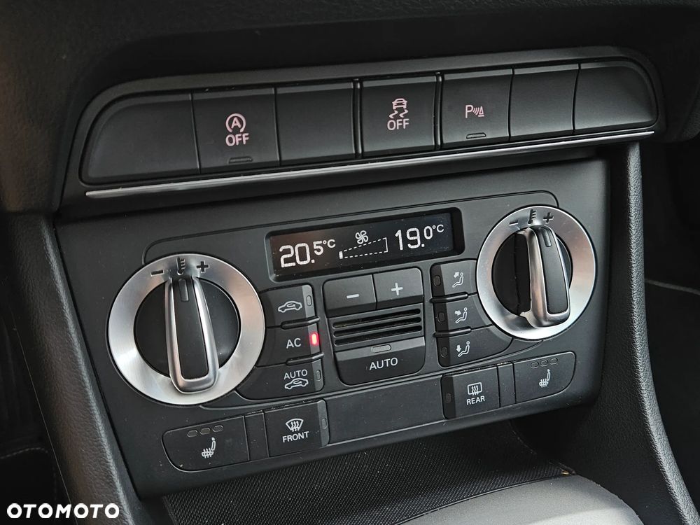 Audi Q3 2.0 TFSI Quattro - 14